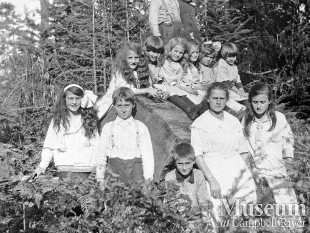 Group of school children at Mansons Landing, Cortes Island
