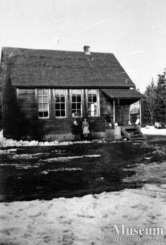 Children in front of school at Cape Mudge village, Quadra Island