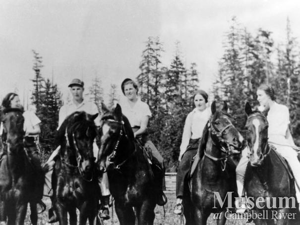 Group riding horses on Read Island