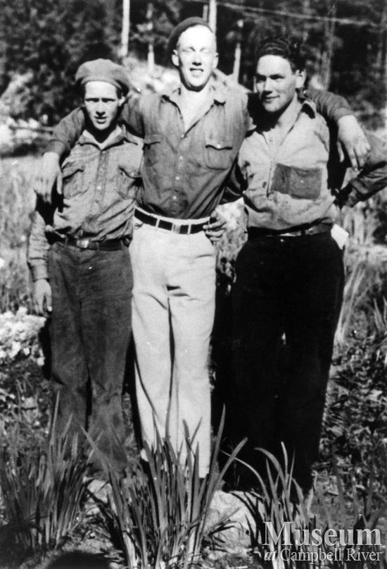 Trio on Read Island