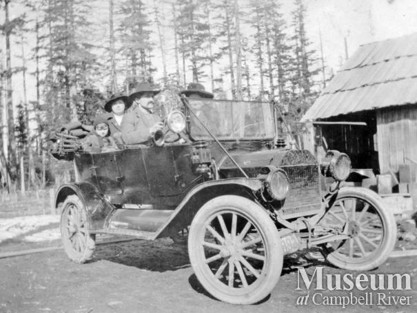 The Joyce Family in a car, Quadra Island