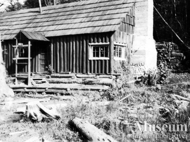 Jim and Laurette Stanton's home at the head of Knight's Inlet, B.C.