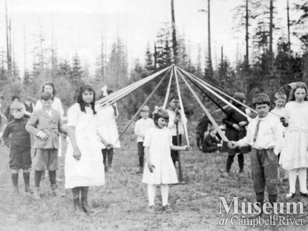 May Day Celebrations on Quadra Island	