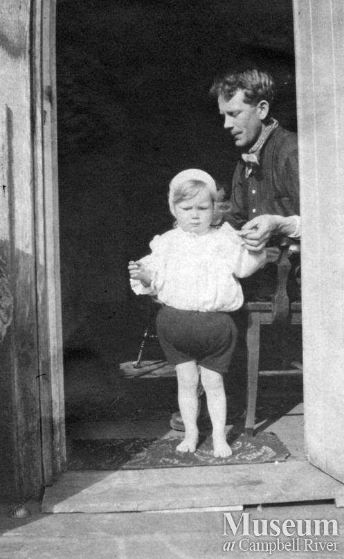 Roy Marlatt with his daughter Doris