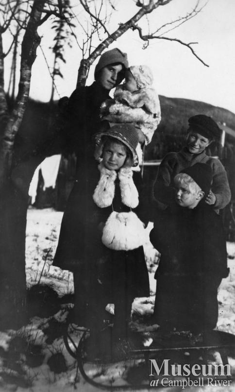 Hans and Kathinka Hansen's children at  Port Neville, B.C.